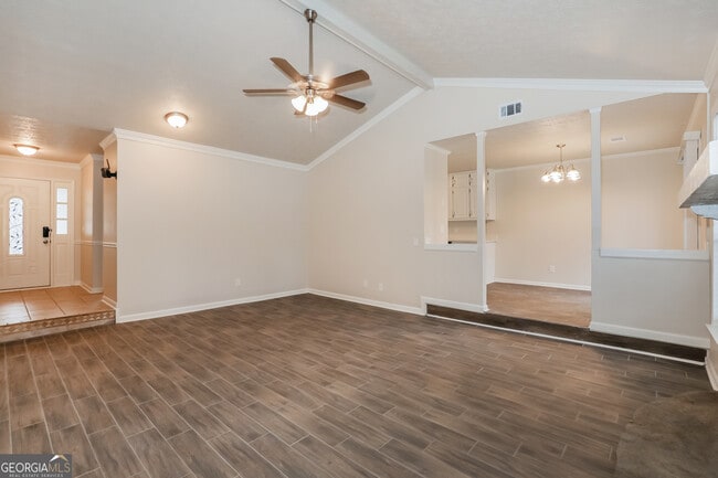 Building Photo - 125 Whitney Way