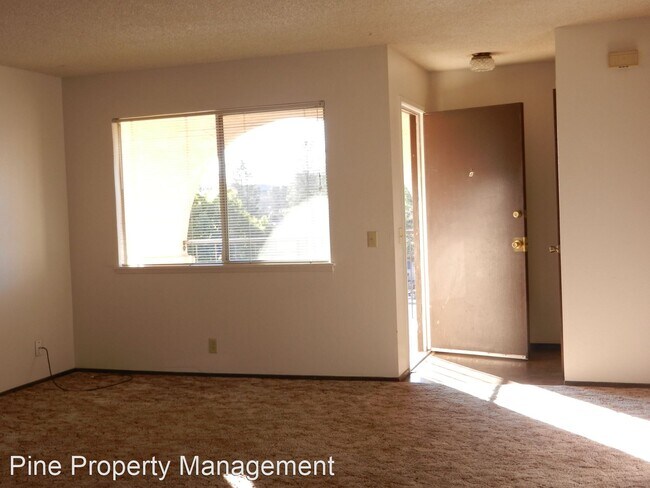 Building Photo - 333 Boulder Creek Dr