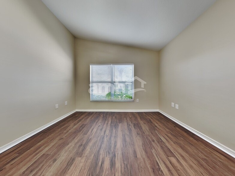 Building Photo - 6109 Becklin Pl