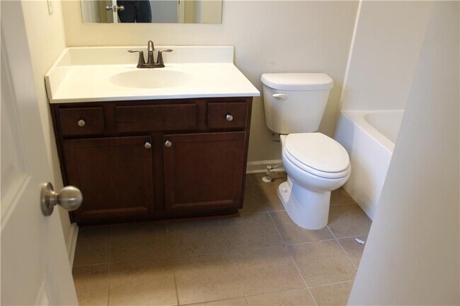 Building Photo - 3054 Turman Cir