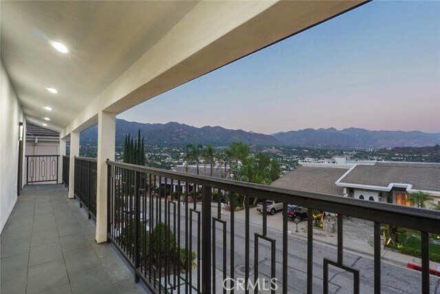 Building Photo - 3381 Oakmont View Dr