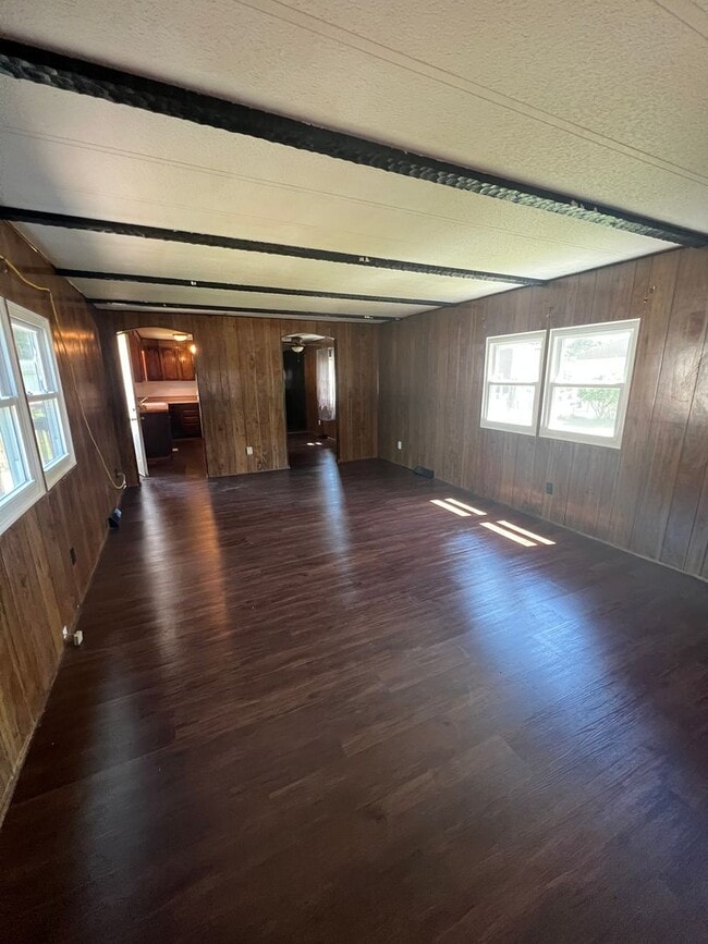 Building Photo - Click the “Apply Now” button or email wapmrentals@gmail.com for a prompt response.