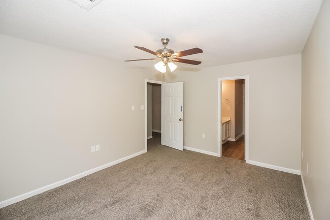 Building Photo - 1204 Calebs Ridge Dr