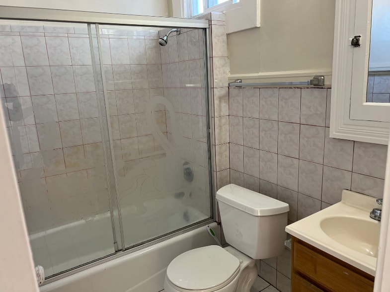 Building Photo - 1580 Jackson St