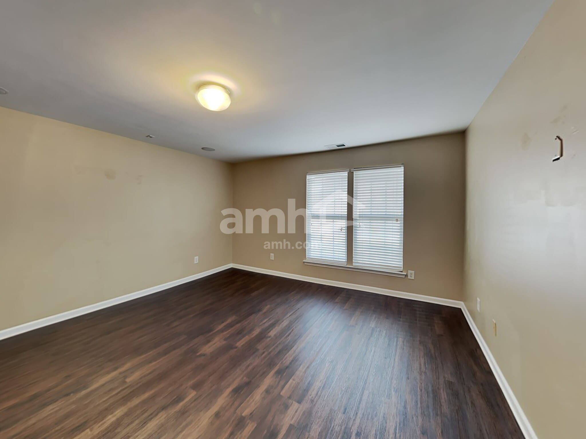 Building Photo - 13309 Salvo Dr