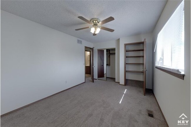 Building Photo - 7011 W Sheriac Cir