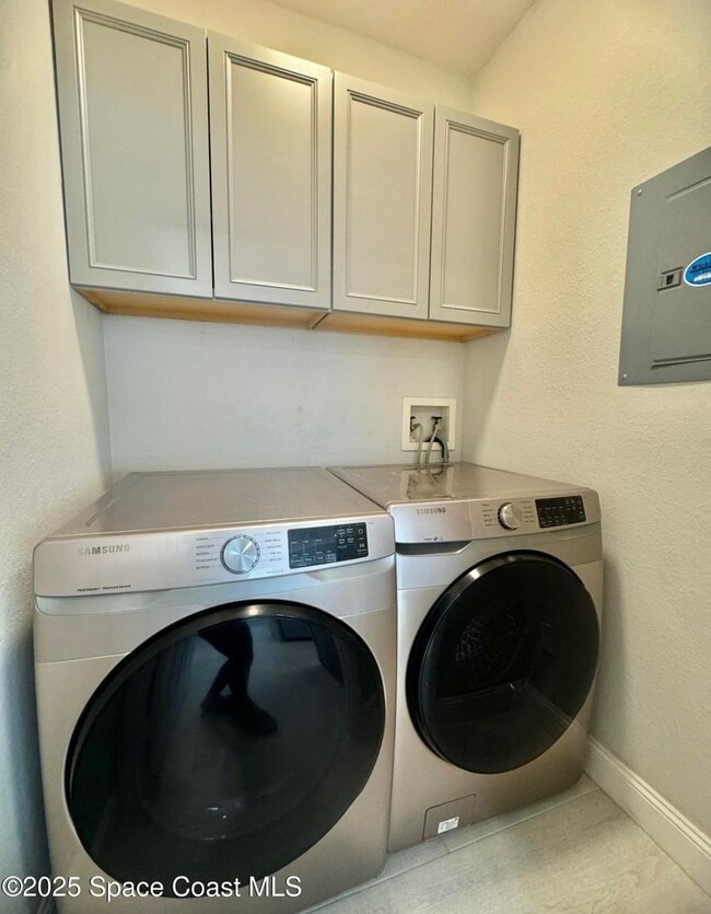 Building Photo - 2 Bedroom, 2 Bath, 1st Floor Condo in Lakes at Viera