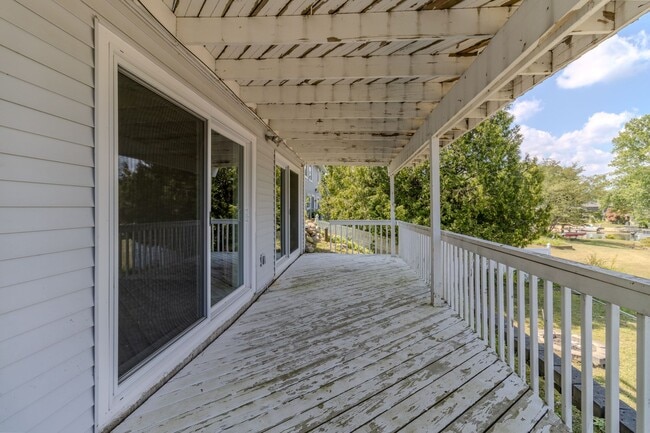 Building Photo - Price Improvement! Lakefront Dream Home – ...