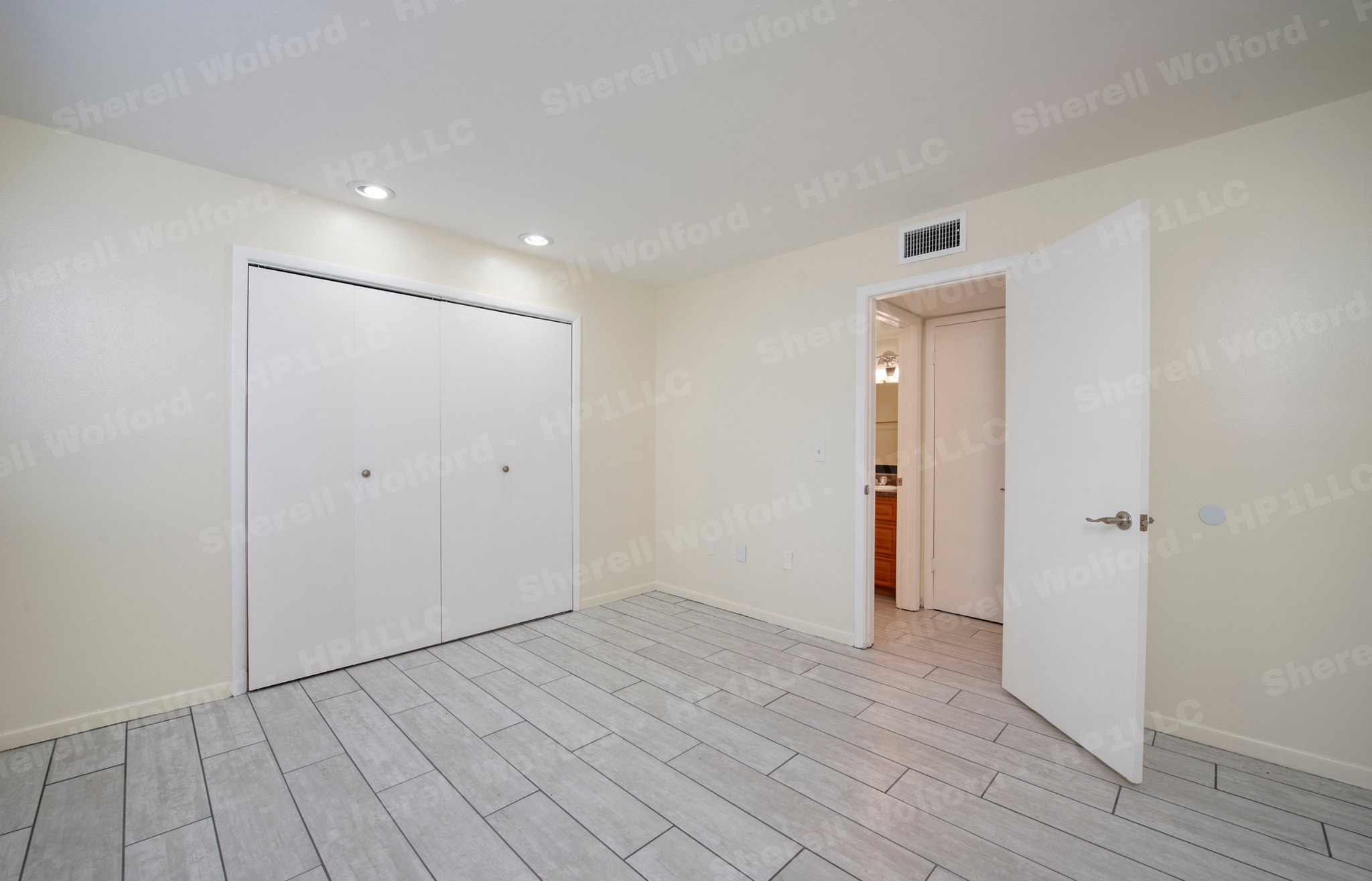 Building Photo - 5739 Peregrine Ave