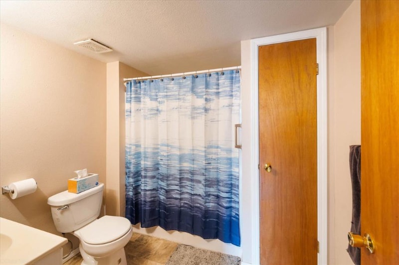 Building Photo - 604 Michigan Ave