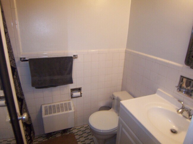 Building Photo - Discover this Dupont Circle Studio on Mass Ave with All Utilities included.