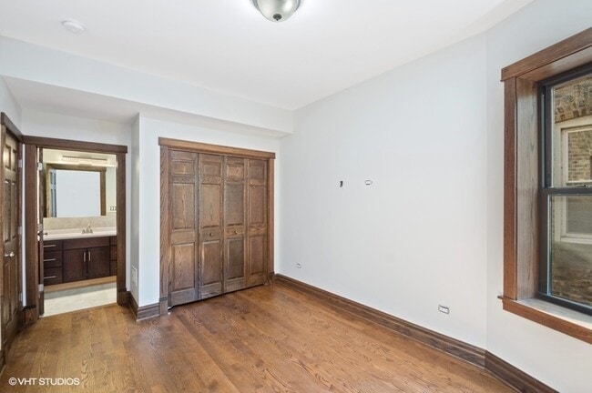 Building Photo - 5859 N Magnolia Ave