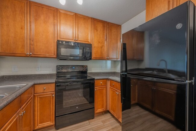 Building Photo - Ponte Vedra Beach 2nd Floor Condo Serene Water Views Private Beach Access and (1) Car Garage