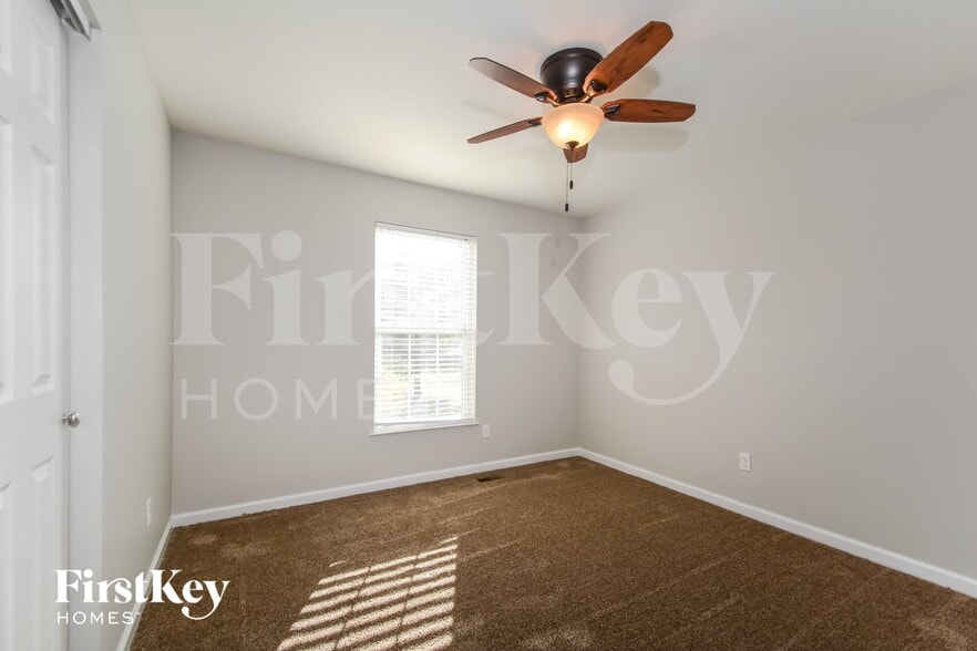 Building Photo - 1203 Del Haven Dr