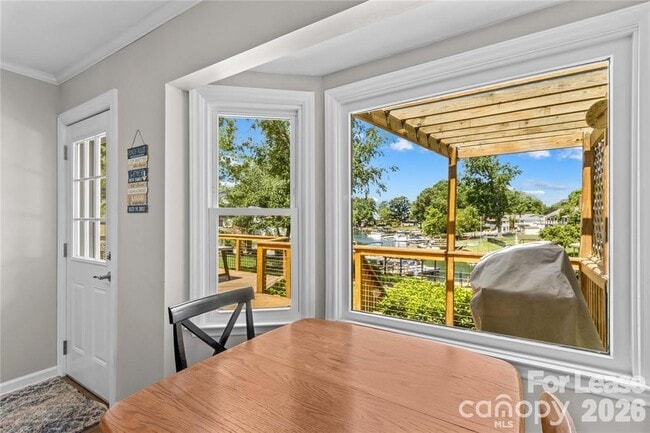 Building Photo - 21112 Rio Oro Dr