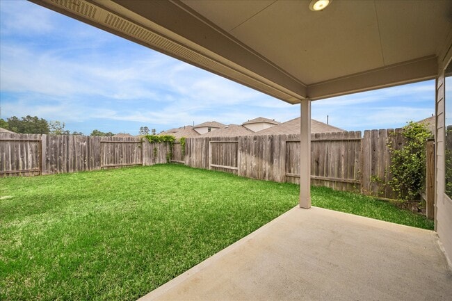 Building Photo - 16691 Lonely Pines Dr
