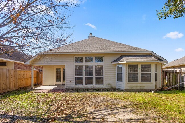 Building Photo - 6222 Founding Dr