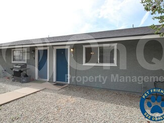 Building Photo - 3002 E Waltann Ln