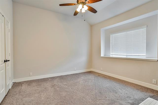 Building Photo - 2425 Turning Leaf Ln