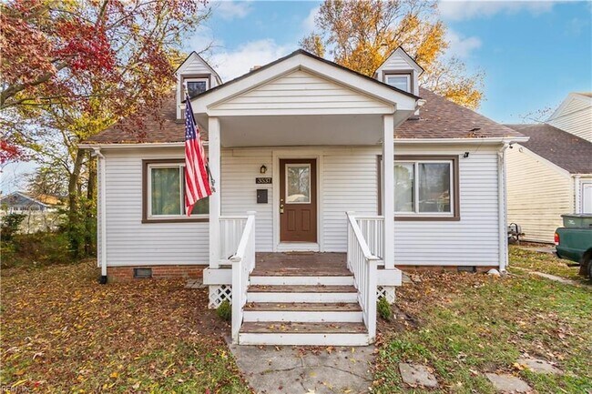 Primary Photo - 3537 Buckingham St