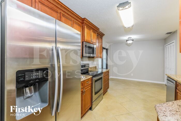 Building Photo - 1348 Ashboro Cir SE