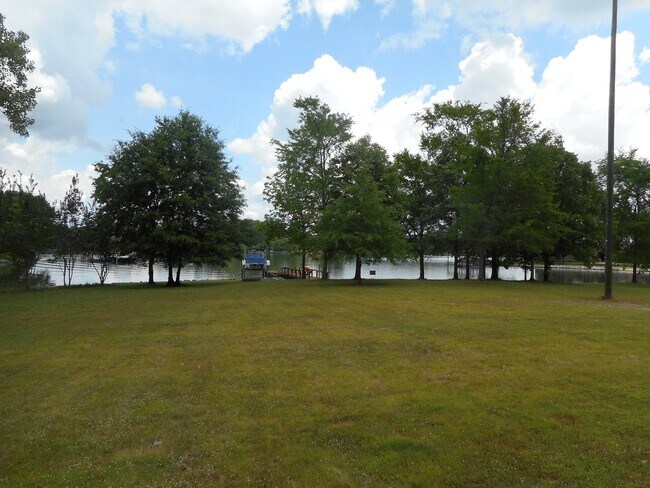 Building Photo - Lake Front 2-Bedroom Home on Beautiful Lake Wylie with a Dock and Boat Lift