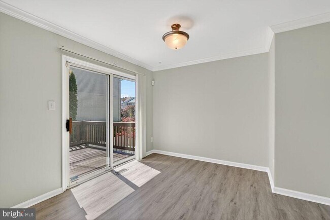 Building Photo - 7409 Gadsby Square