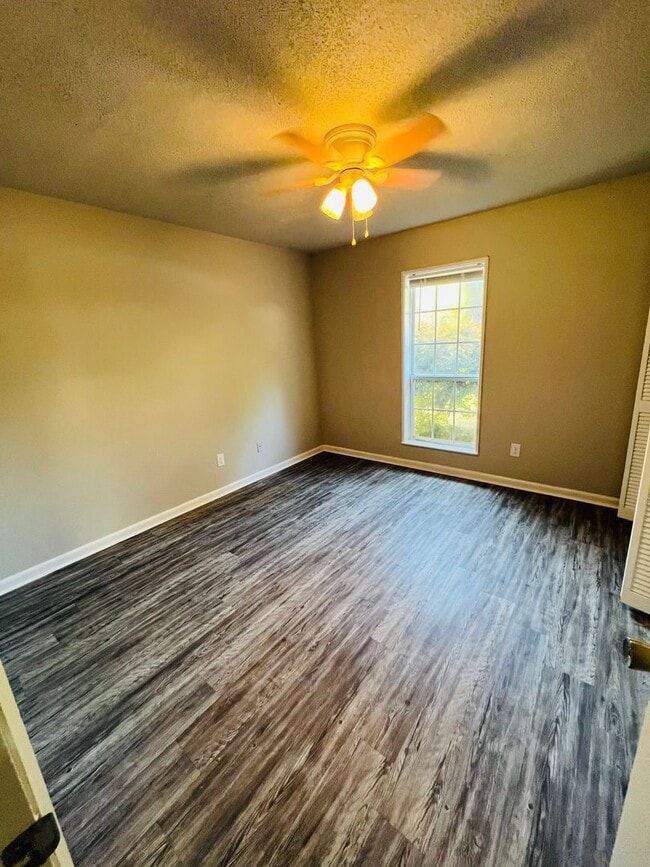 Building Photo - Coming soon