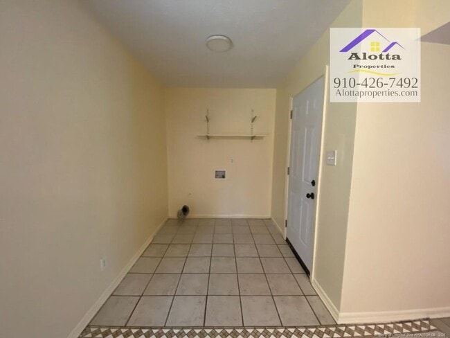 Building Photo - 2196 Delta Dr