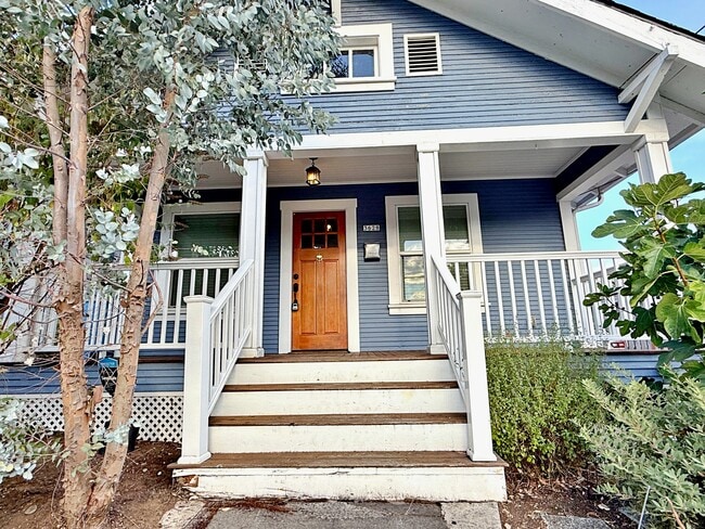 Building Photo - 3628 SE 49th Ave