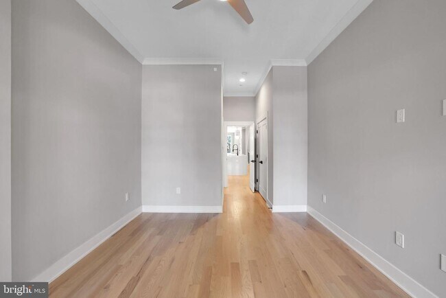 Building Photo - 1329 Irving St NW