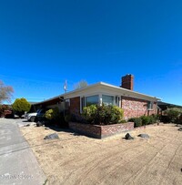 Building Photo - 660 Kirman Ave