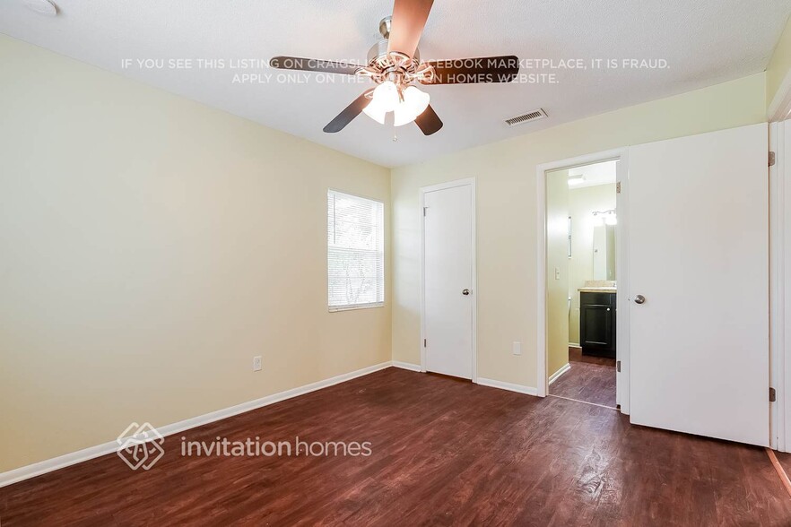 Building Photo - 520 Sunrise Dr