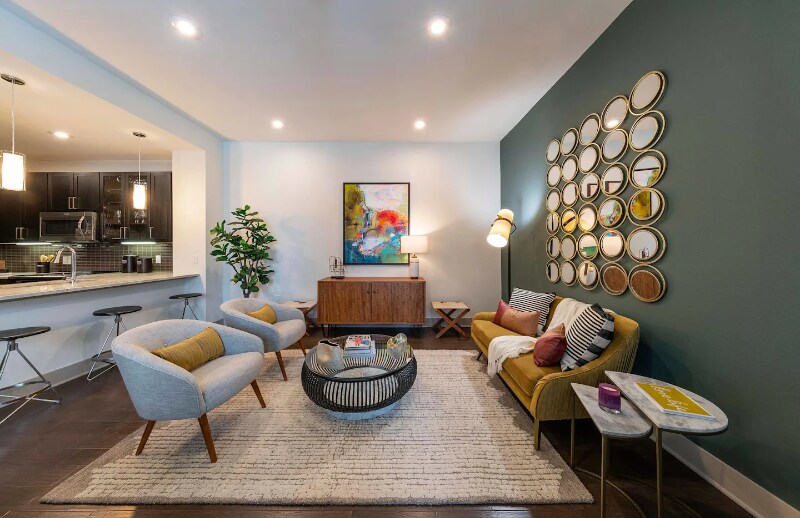 Building Photo - 3551 Wilshire Wy