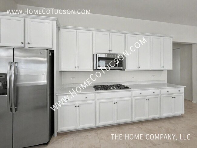 Building Photo - 38628 S Running Roses Ln