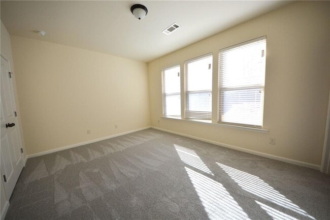 Building Photo - 2119 Baywood Tree Ln SW