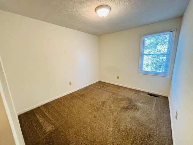 Building Photo - 1710 Emerald St