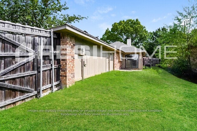 Building Photo - 925 Old Barn Ln