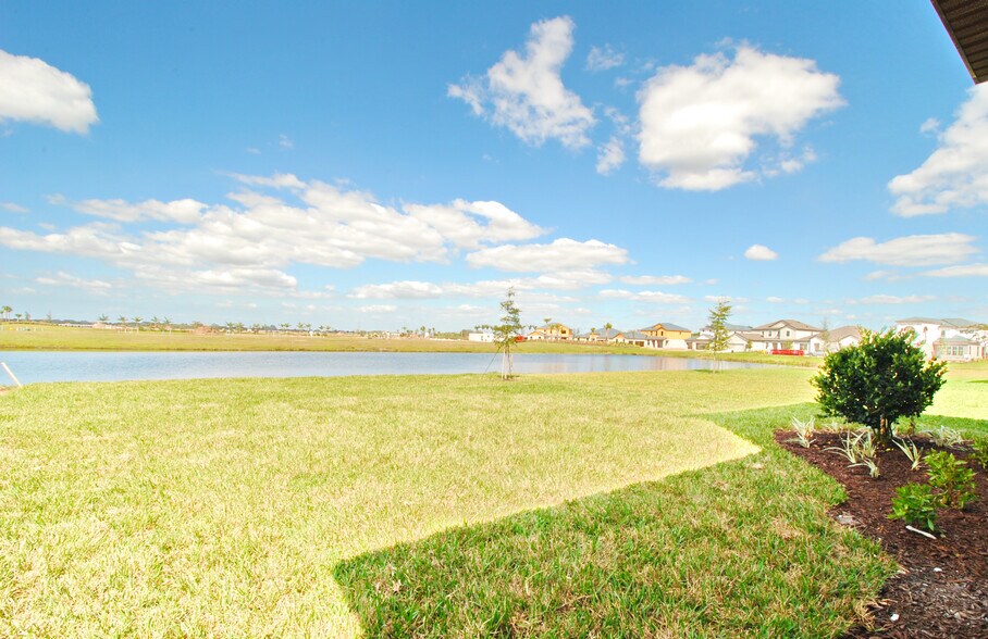 Building Photo - 16443 Paynes Mill Dr