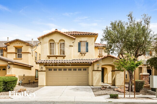 Building Photo - 6032 Sierra Lakes St