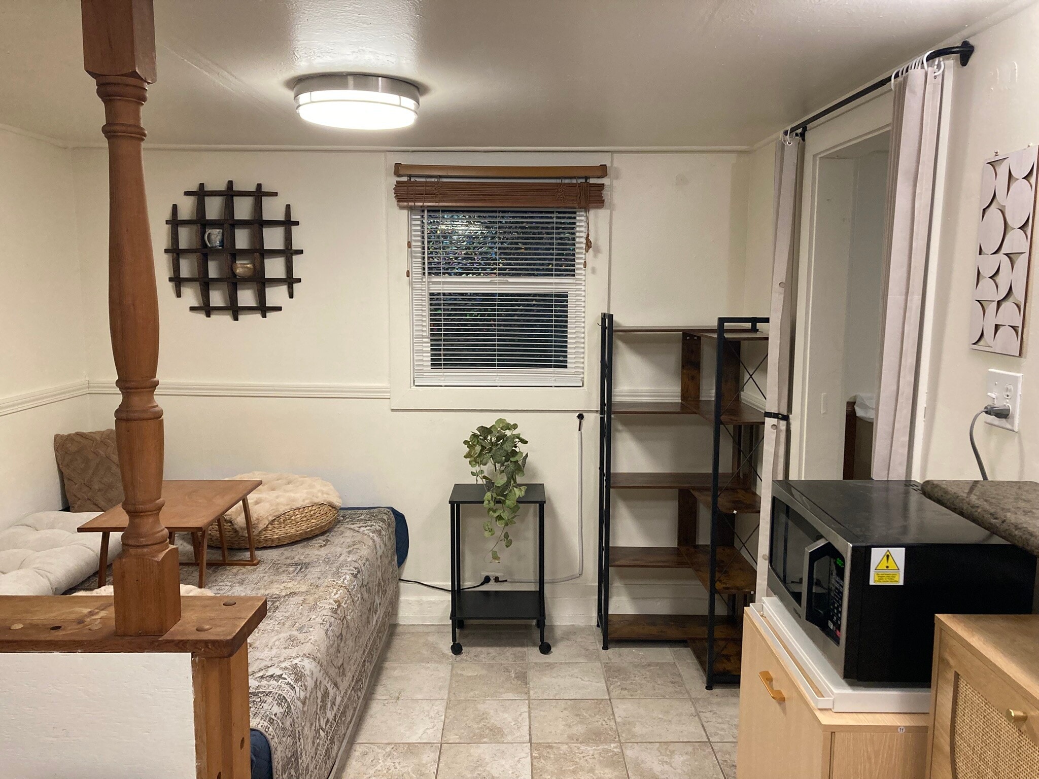 Building Photo - 3421 Belmont Ave