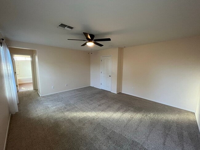 Building Photo - 4 Bedroom + Den Home in the Cameron Ranch ...