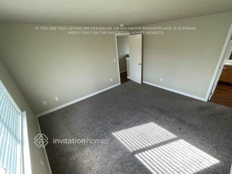 Building Photo - 18018 37th Ave Ct E