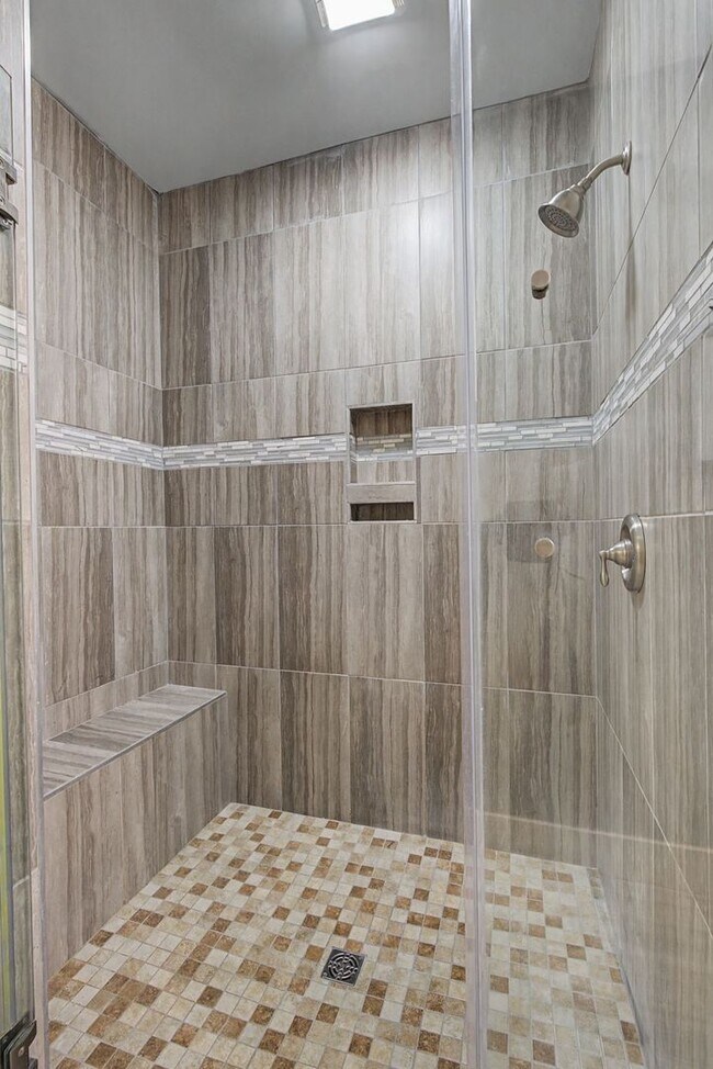 Building Photo - $4,195 per month | Fully Furnished | 3+ Month Leases Available