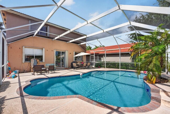 Building Photo - 3755 Pebblebrook Ct