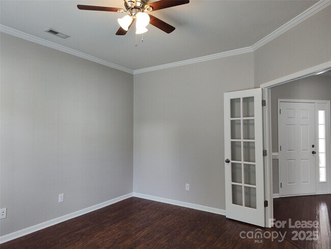 Building Photo - 8611 Burnside Ln