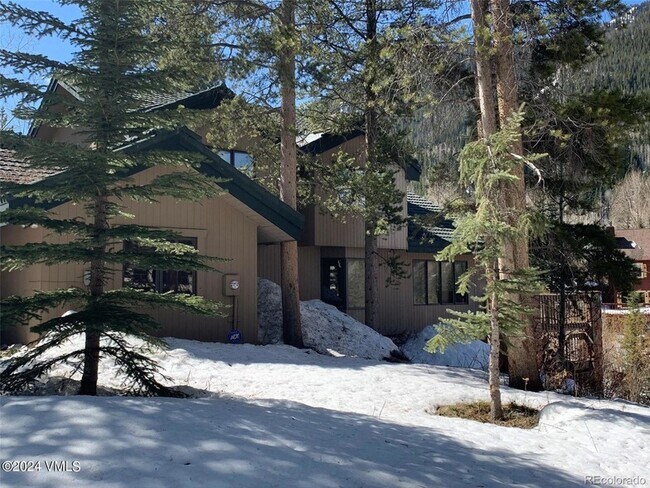 Building Photo - 5148 Gore Cir