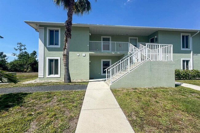 Building Photo - 8050 Memory Ln