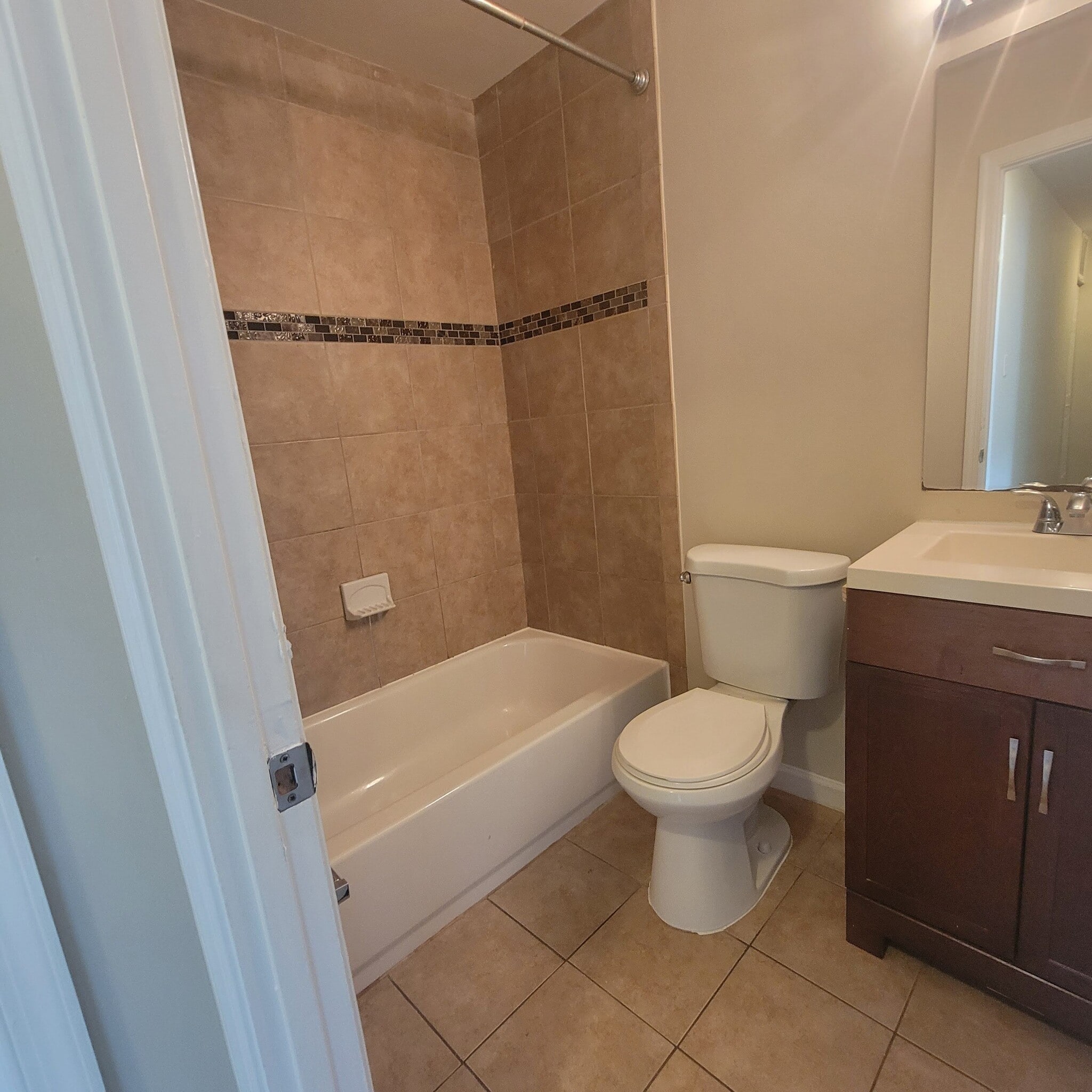 Building Photo - 3381 Ryon Ct