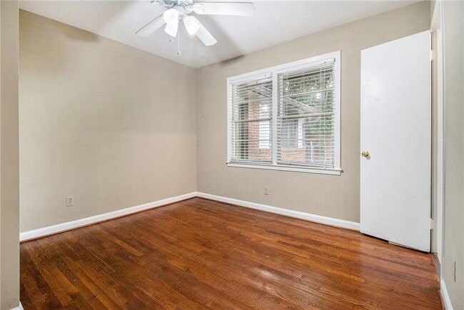 Building Photo - 1174 Arborvista Dr NE